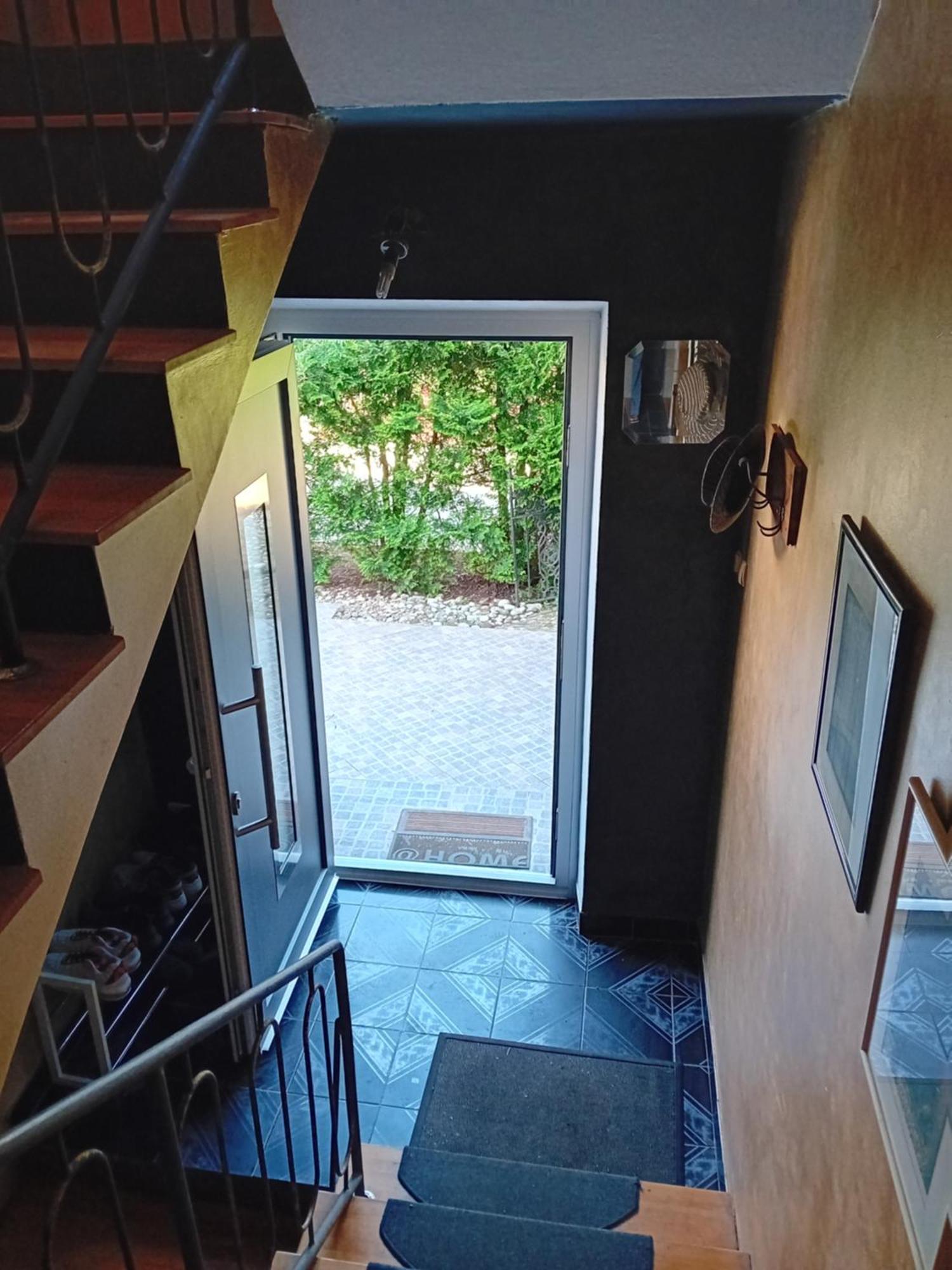Apartment Baci For 4 Guests 卢布尔雅那 外观 照片